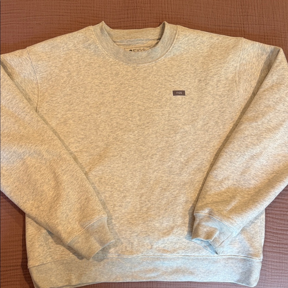 FIGS Women’s Gray Sweater